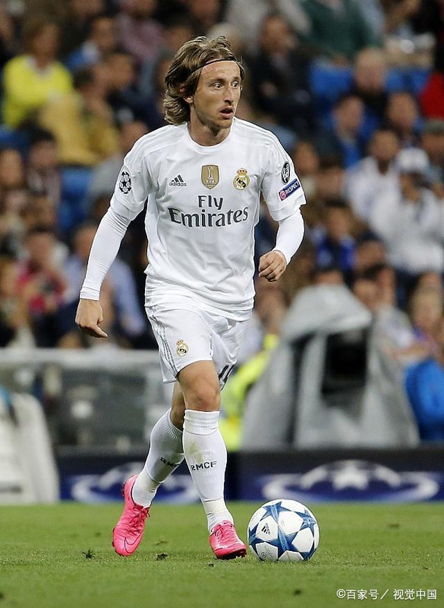 马特拉齐：罗纳尔多是梅西和C罗的结合体，我从不直接防守他